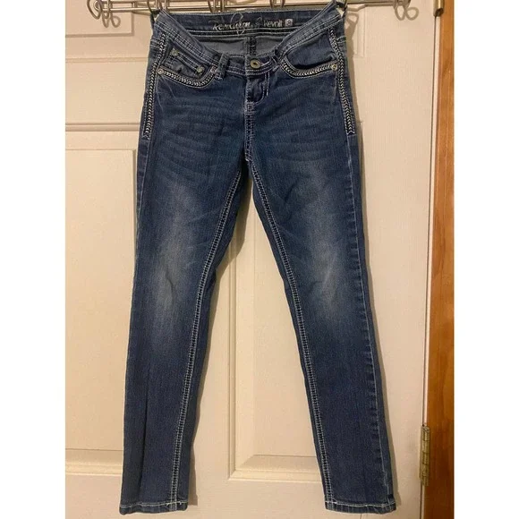 REVOLUTION BY REVOLT JEANS*Girls*8*Emblished Pockets - Picture 2 of 10